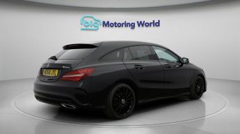 Mercedes-Benz CLA CLA 220 4MATIC AMG LINE NIGHT EDITION