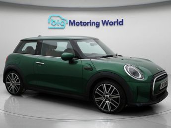 MINI Hatch COOPER EXCLUSIVE