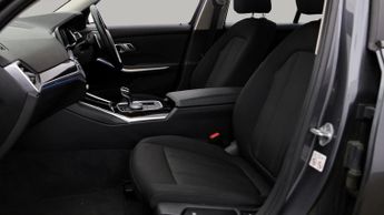 BMW 3 Series 330E SE PRO