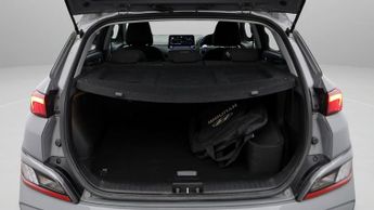 Hyundai KONA PREMIUM