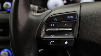 Hyundai KONA PREMIUM