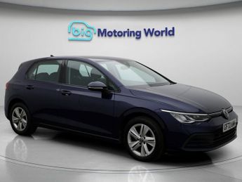 Volkswagen Golf LIFE TSI