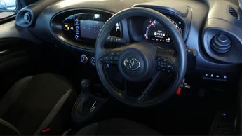 Toyota Aygo X VVT-I PURE