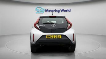 Toyota Aygo X VVT-I PURE