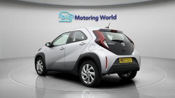 Toyota Aygo X VVT-I PURE