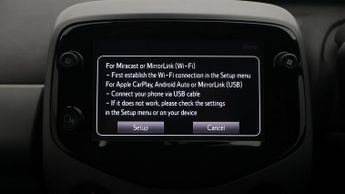 Toyota AYGO VVT-I X-TREND X-SHIFT TSS