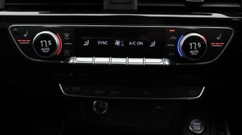 Audi A4 Avant AVANT TFSI S LINE BLACK EDITION