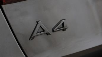 Audi A4 Avant AVANT TFSI S LINE BLACK EDITION