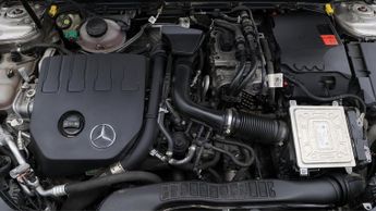 Mercedes-Benz A Class A 250 E AMG LINE PREMIUM