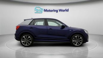 Audi Q2 TFSI S LINE