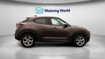 Nissan Juke DIG-T N-CONNECTA DCT