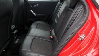 Audi Q2 TDI S LINE