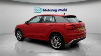 Audi Q2 TDI S LINE