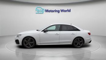 Audi A4 TDI S LINE BLACK EDITION