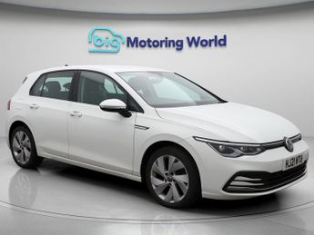 Volkswagen Golf STYLE TSI
