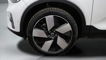 Volvo C40 RECHARGE PRO TWIN AWD