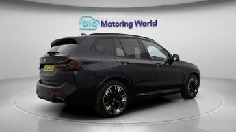 BMW iX3 M SPORT PRO