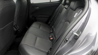 Lexus UX 300E PREMIUM PLUS