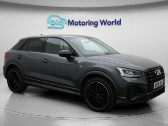 Audi Q2 TFSI S LINE BLACK EDITION