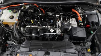 Ford Kuga ST-LINE EDITION