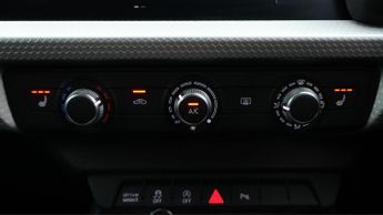 Audi A1 SPORTBACK TFSI S LINE