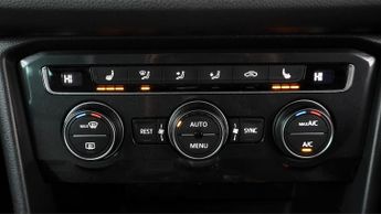 Volkswagen Tiguan R LINE TSI BMT 4MOTION DSG