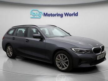 BMW 3 Series 330E SE PRO