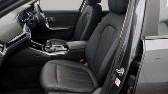 BMW 3 Series 330E SE PRO