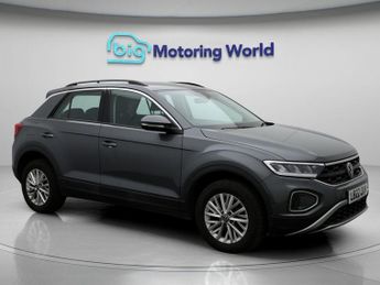 Volkswagen T-Roc LIFE TSI DSG