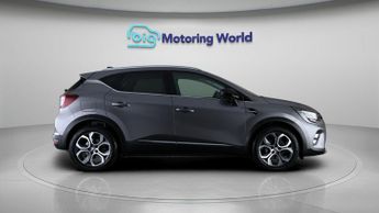 Renault Captur TECHNO E-TECH