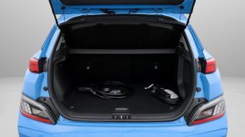 Hyundai KONA PREMIUM