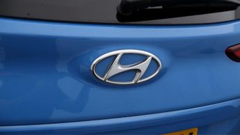 Hyundai KONA PREMIUM