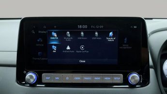 Hyundai KONA PREMIUM