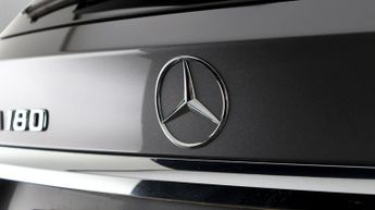 Mercedes-Benz GLA GLA 180 URBAN EDITION