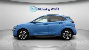 Hyundai KONA PREMIUM