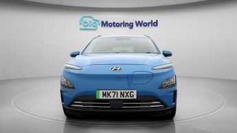 Hyundai KONA PREMIUM