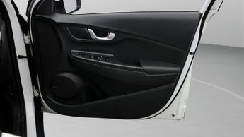 Hyundai KONA PREMIUM