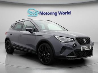 SEAT Arona ECOTSI FR BLACK EDITION