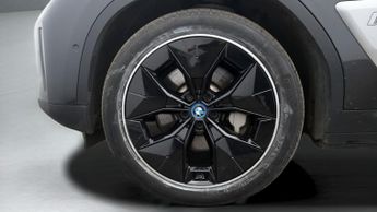 BMW iX3 PREMIER EDITION