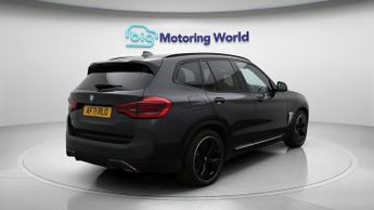 BMW iX3 PREMIER EDITION