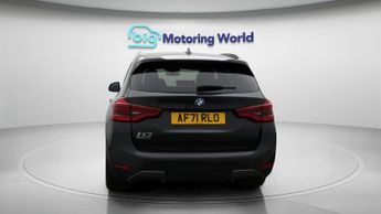 BMW iX3 PREMIER EDITION