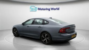 Volvo S90 RECHARGE T8 PLUS AWD
