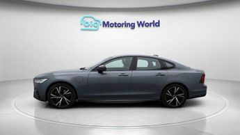 Volvo S90 RECHARGE T8 PLUS AWD