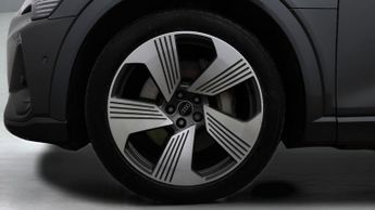 Audi e-tron SPORTBACK QUATTRO S LINE