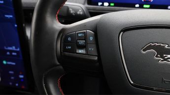 Ford Mustang Mach-E BASE