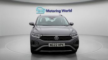 Volkswagen T-Roc LIFE TSI DSG