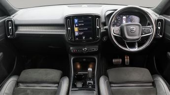 Volvo XC40 B4 R-DESIGN