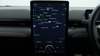 Ford Mustang Mach-E BASE