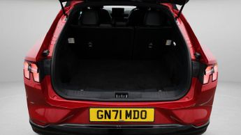 Ford Mustang Mach-E BASE