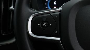 Volvo XC60 B5 CORE AWD